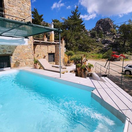 Villa Lato - Villa with private pool&yard Anatolí Esterno foto