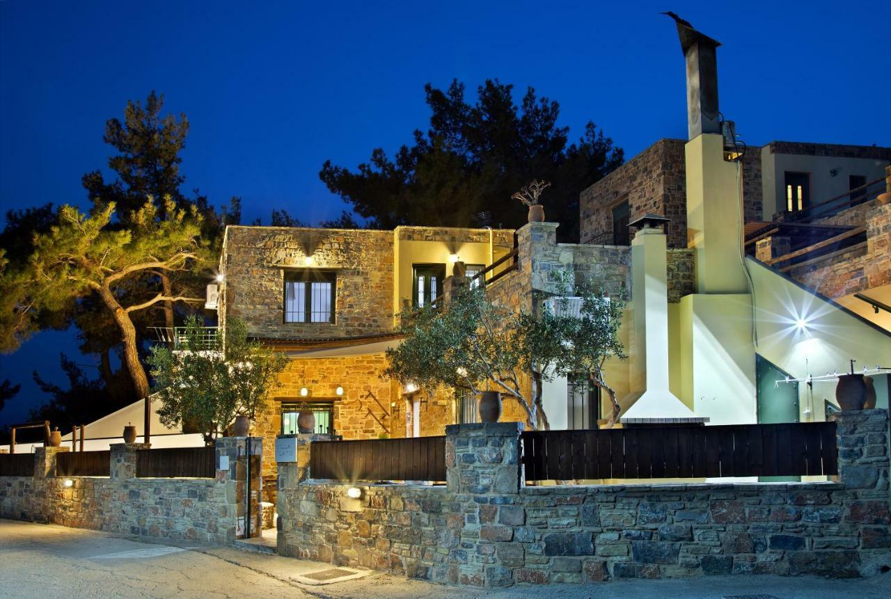 Villa Lato - Villa with private pool&yard Anatolí Esterno foto