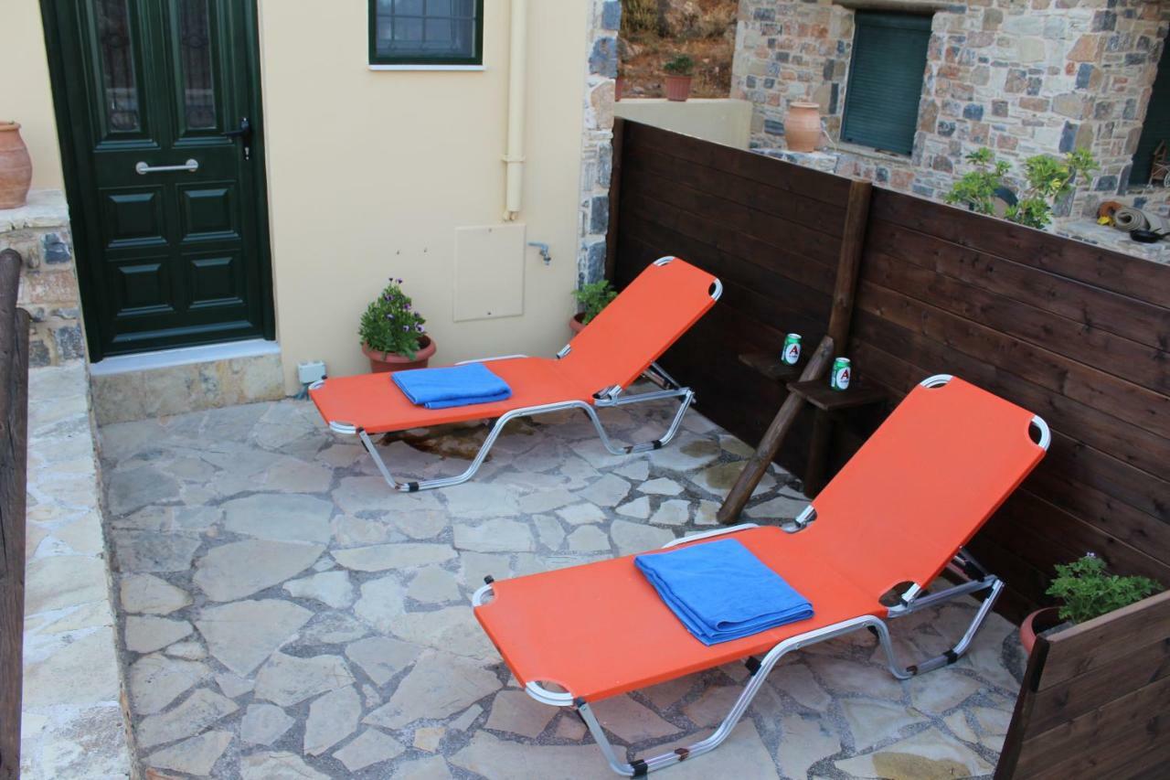Villa Lato - Villa with private pool&yard Anatolí Esterno foto